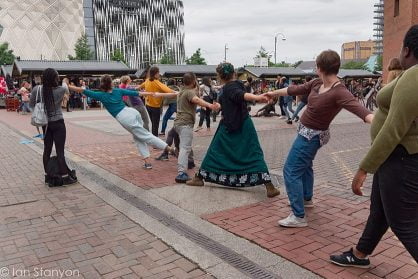 Yorkshire Dance - Dance Partner Projects - Vanessa Grasse, Mesh © Ian Stanyon